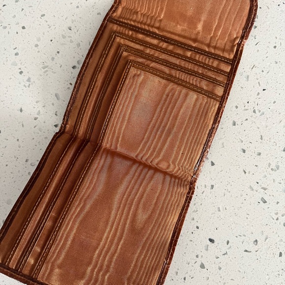 Genuine Argentinian Handmade Alligator Leather and 18k gold Vintage 1940 Wallet - Picture 5 of 6